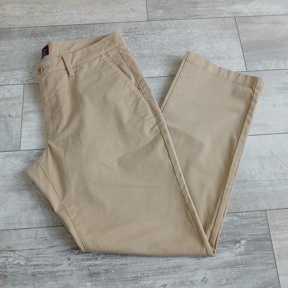 UNTUCKit Mens St. Clair Relaxed Fit Tan Khaki Pants W34 L32 Cotton Blend - Picture 1 of 13